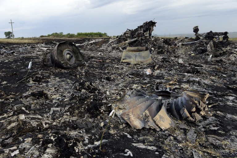 Investigadores podrían identificar sospechosos por derribo del vuelo MH17