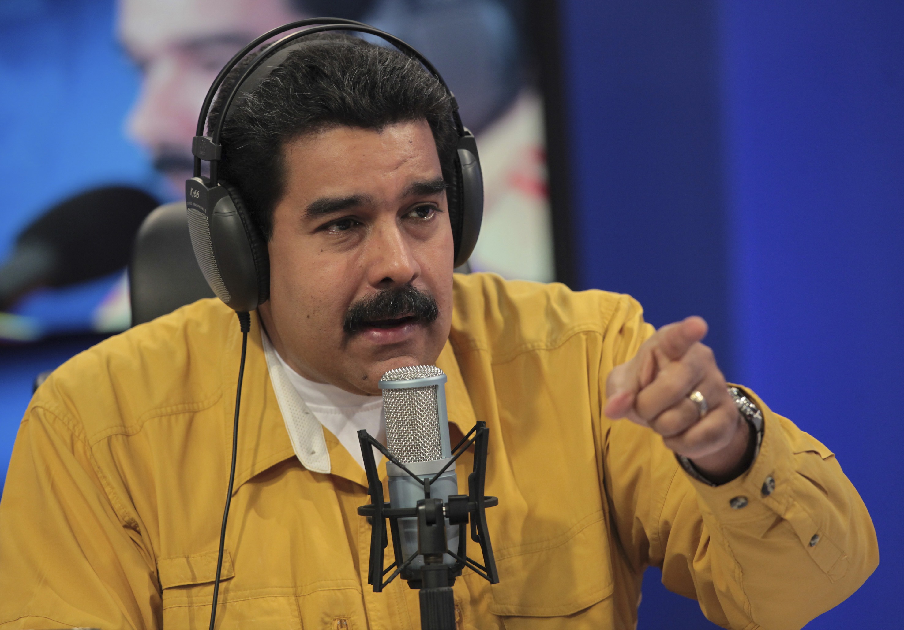 Maduro posterga la mega devaluación