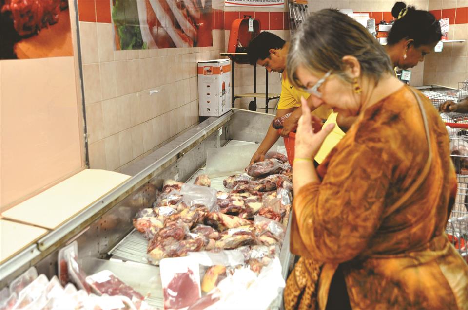 No se consigue carne nacional en supermercados de Valencia