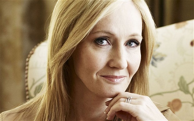 Robert Galbraith, el alter ego de J.K Rowling, el más vendido en Reino Unido