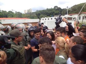 Caravana en apoyo a presos políticos llegó a Ramo Verde
