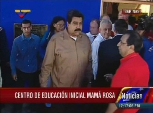 Y otro acto militar… Maduro encabeza acto de grado de nuevos oficiales de la Fanb