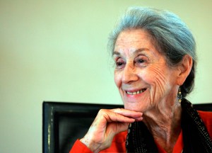 Murió Nadime Gordimer, Nobel de Literatura