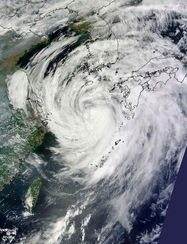MODIS image shows Typhoon Neoguri in the Pacific Ocean approaching Japan's main islands
