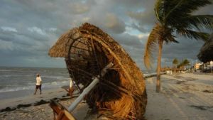 Tormenta tropical Hernan se forma frente a costas mexicanas del Pacífico