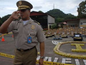 Panamá confisca más de 300 kilos de droga y desarticula red internacional narcotraficante