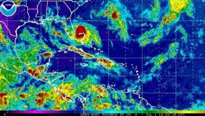 Tormenta Arthur podría llegar a Florida convertido en huracán