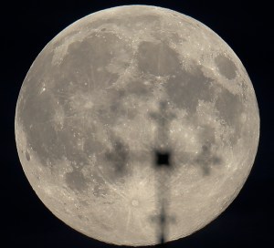 Cómo pedir un deseo de luna llena