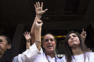 Intelectuales llaman a los gobiernos a abogar por derechos de los venezolanos