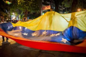 Estudiantes llevan la protesta al teatro con la obra “Venezuela mira al cielo”