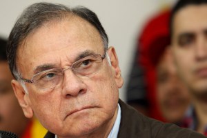 Nicolás quiere que Rodríguez Araque “haga una llave” con Manuel Quevedo en la directiva de Pdvsa