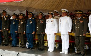 Cámara de Comercio de Caracas critica aumento salarial a militares