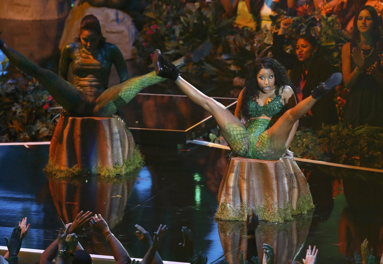 Nicki Minaj Performs Anaconda During The 2014 Mtv Video Music Awards