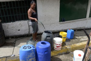 Persiste escasez de agua en zona oeste de Anzoátegui