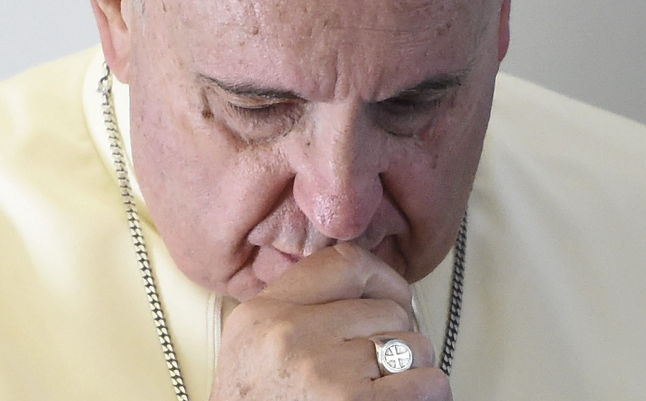 Papa Francisco envía mensaje de apoyo a las familias y víctimas del avión de AirAsia