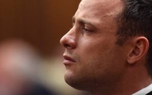 Oscar Pistorius “no culpable” de homicidio premeditado