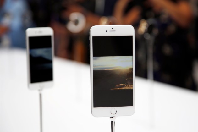 El nuevo iPhone6 Plus de Apple en su presentación en Cupertino, EEUU