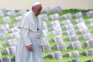 El papa Francisco advierte de una Tercera Guerra Mundial por partes