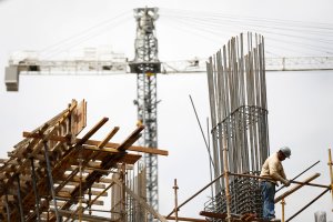 Cámara Venezolana de Construcción pide reactivar a distribuidores de cemento