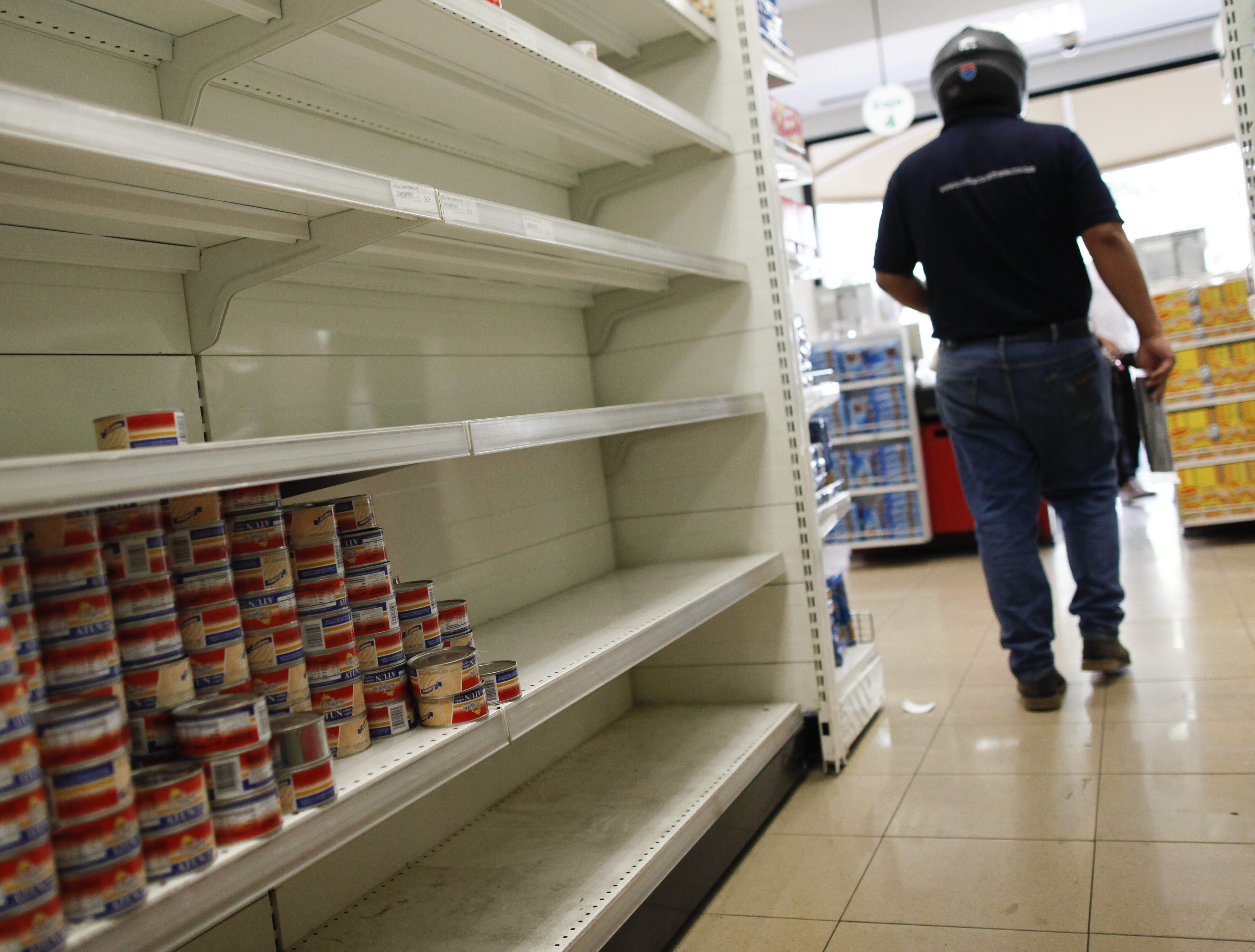 Distribuidores dejan de despachar en supermercados de Los Teques