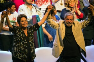Rousseff y Lula lanzan dura ofensiva para frenar el “impeachment” en Brasil