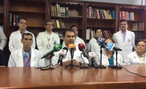 Hay dos muertos, no saben de qué y descartan meningococcemia, según Secretario de Salud de Aragua