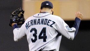 Félix Hernández cerró la campaña 2014 manteniendo el liderato de efectividad en la MLB