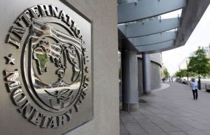 FMI: Venezuela sigue inmersa en una grave crisis, sin solución a la vista