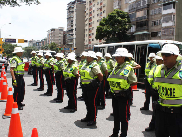Ocariz busca poner orden en el tráfico del Municipio Sucre