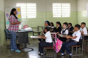 Escuelas rurales de Baruta lucen como nuevas (Fotos)