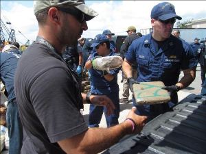 La Guardia Costera de EEUU decomisa 719 kilogramos de cocaína en el Caribe