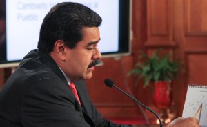 Maduro anuncia aumento del salario mínimo y ticket de alimentación a partir de diciembre