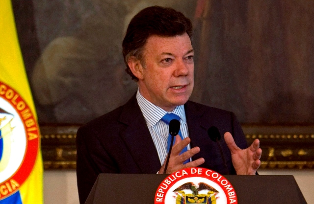 Santos afirma que Colombia debe consolidar mercados antes que abrir más