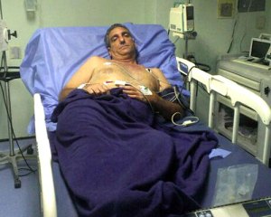 Enzo Scarano fue trasladado al Hospital Militar por hipertensión arterial