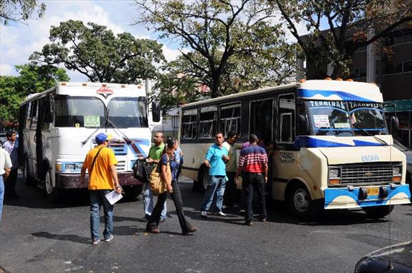 Tarifas del transporte público exceden el aumento autorizado en Gaceta