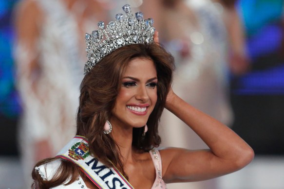 Miss Guarico, Mariana Jimenez, smiles after winning the Miss Venezuela 2014 pageant in Caracas
