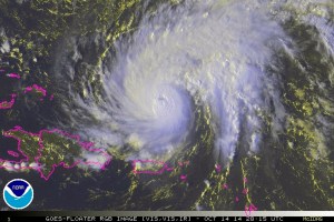 Gonzalo se convierte en un poderoso huracán categoría 4 camino a Bermudas