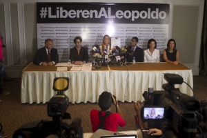 Defensa de López espera respuesta del tribunal de juicio