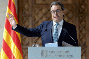 Cataluña mantiene la consulta soberanista