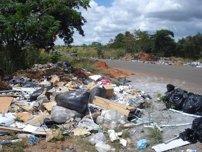 Barquisimetanos toman las calles para exigir recolección de basura