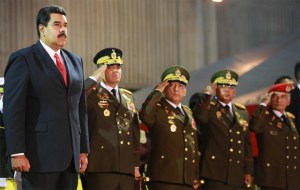 Brillan por su ausencia Rodriguez Torres y Diosdado Cabello en acto militar de Maduro