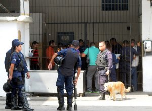 Familiares de reclusos de Alayón denuncian irregularidades