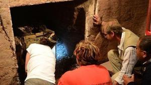 Hallan un sarcófago egipcio de hace 3.000 años en un domicilio de Essex