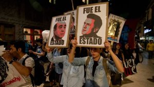 Familiares de 43 estudiantes desaparecidos en México se reuniron con gobierno