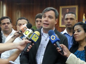 Concejales del municipio Sucre piden justicia en caso de Juan Pernalete