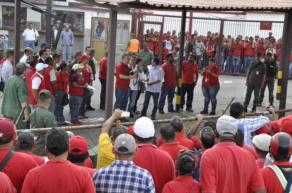 Reanudan operaciones en Bolipuertos tras más de 30 horas de paro