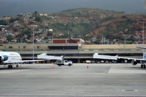 Industria aérea insta al Gobierno venezolano a pagar deudas