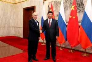 Rusos y chinos aplican una “guerra entre las sombras” a los Estados Unidos