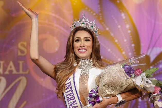 Isabella Santiago of Venezuela waves after she was crowned Miss International Queen in Pattaya