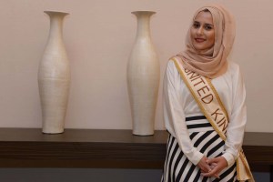 La religión incursiona en el mundo de los cursos de belleza, conoce a Miss Musulmana 2014 (Fotos)